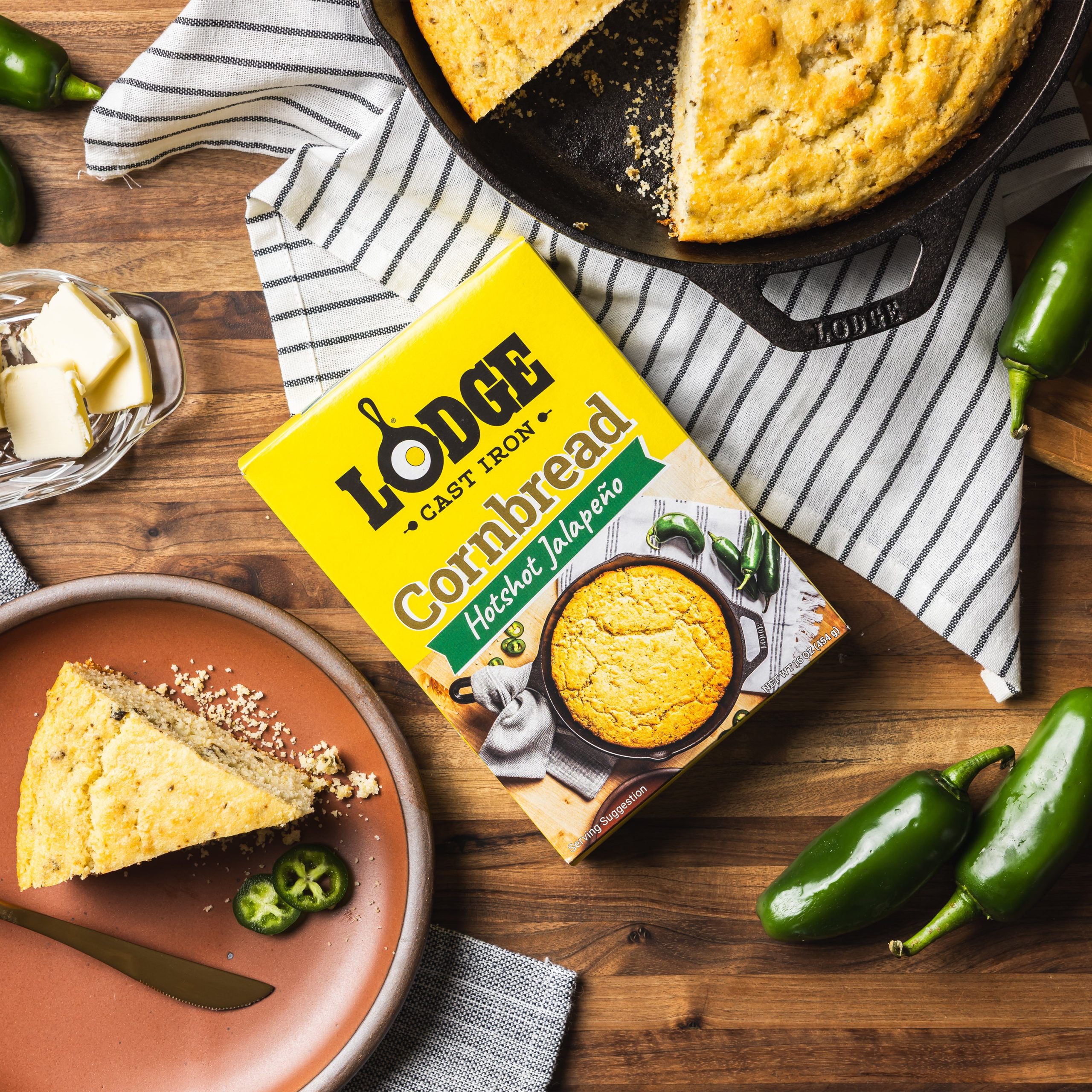 Hot Shot Jalapeño Skillet Cornbread Mix - Image 4